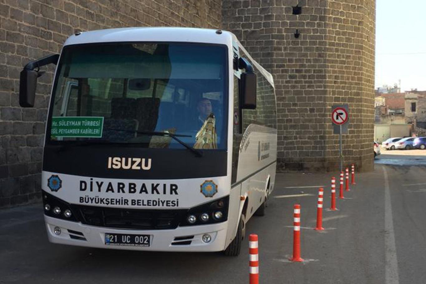 Diyarbakır'daki türbelere ücretsiz servis başladı